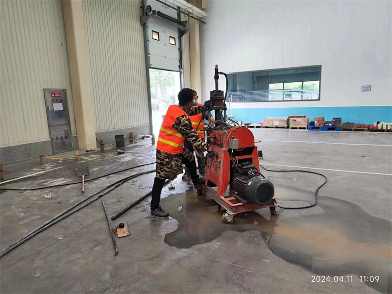 佳木斯厂房地面下沉塌陷注浆加固施工